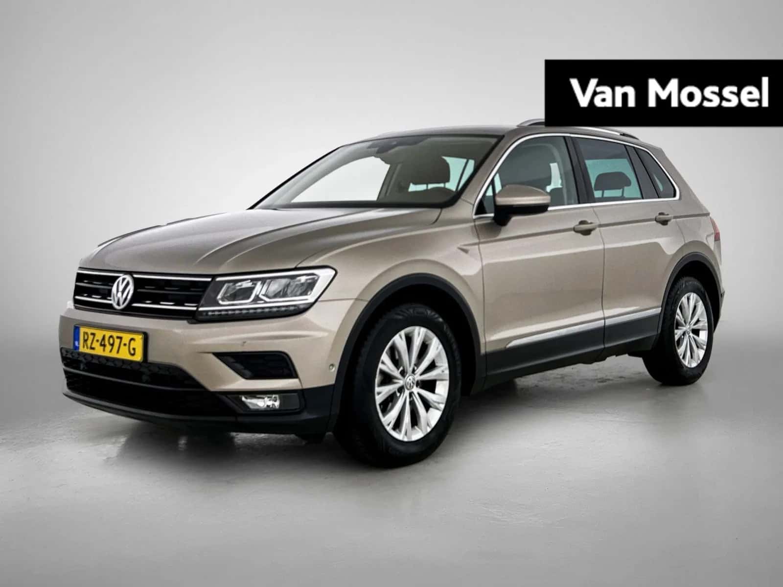 Volkswagen Tiguan (2018) — foto 1