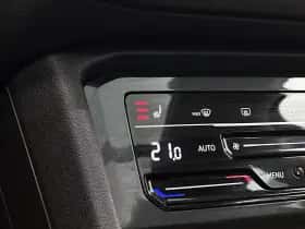 Volkswagen Tiguan (2021) thumbnail 8