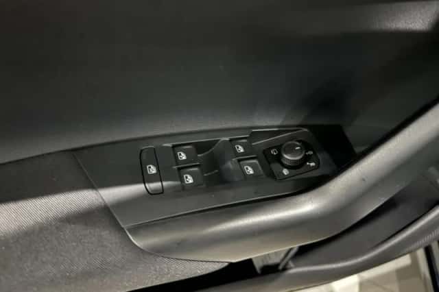 Volkswagen Polo (2024) thumbnail 13