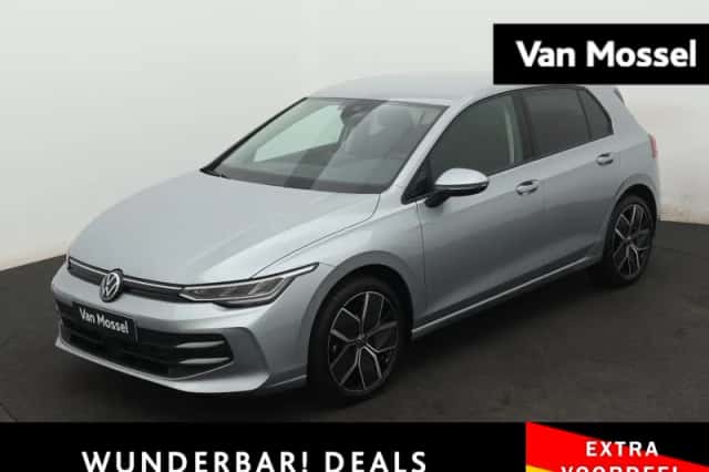 Volkswagen Golf (2024) thumbnail 1