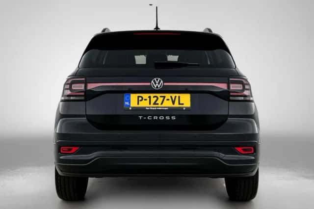 Volkswagen T-Cross (2021) thumbnail 3
