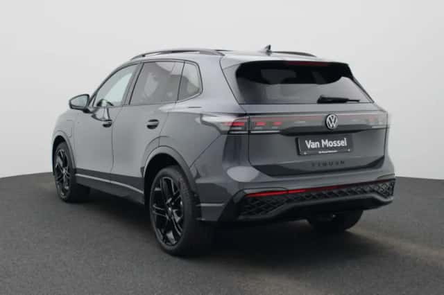 Volkswagen Tiguan (2025) thumbnail 2