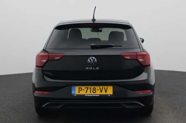 Volkswagen Polo (2022) thumbnail 5