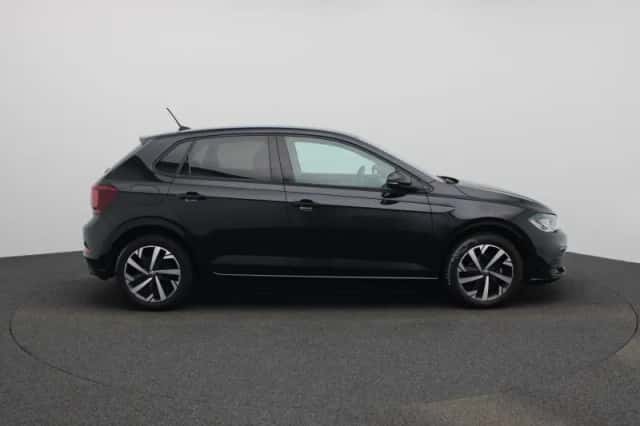 Volkswagen Polo (2022) thumbnail 6