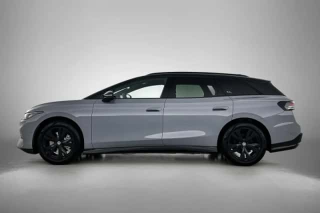 Volkswagen ID.7 (2026) thumbnail 2