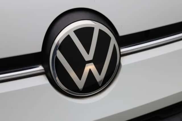 Volkswagen Up! (2021) thumbnail 24