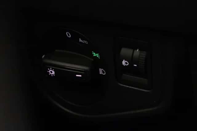 Volkswagen Polo (2022) thumbnail 23