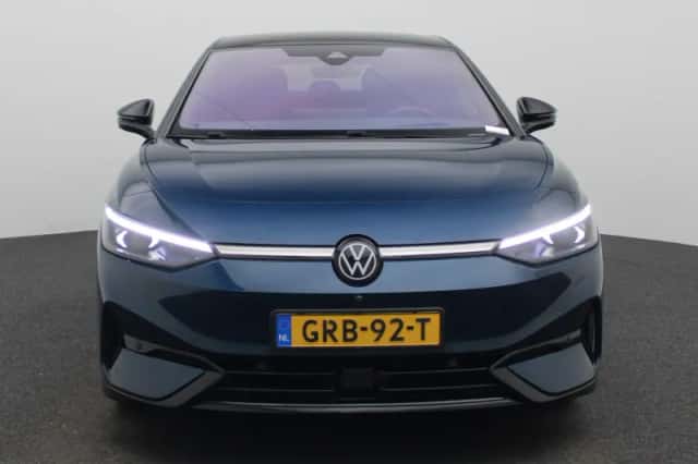 Volkswagen ID.7 (2024) thumbnail 3