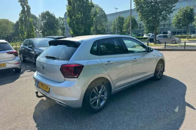 Volkswagen Polo (2021) thumbnail 5