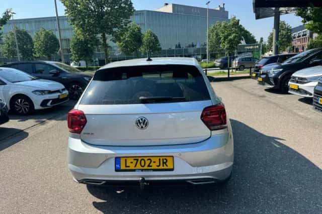 Volkswagen Polo (2021) thumbnail 6