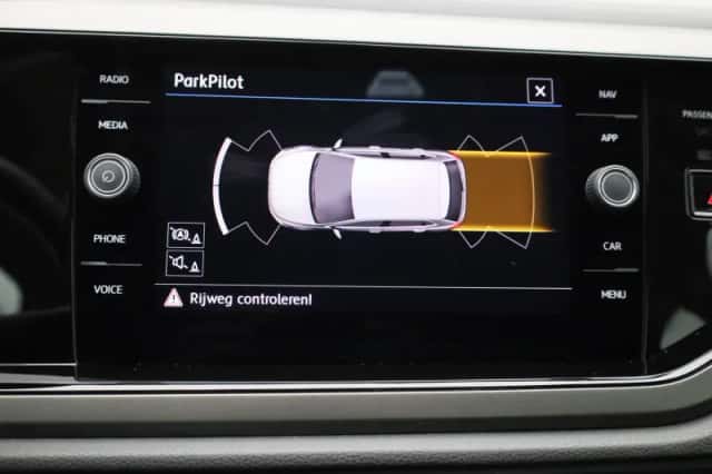Volkswagen Polo (2020) thumbnail 23