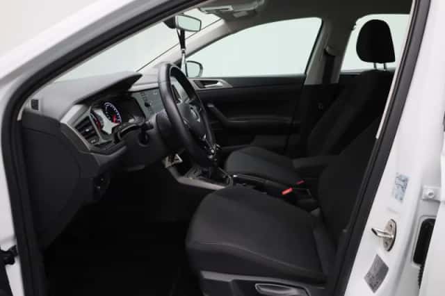 Volkswagen Polo (2020) thumbnail 9