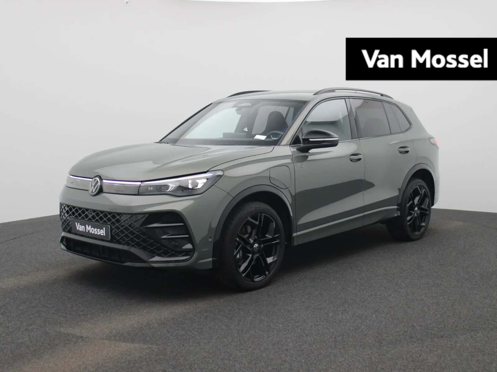 Volkswagen Tiguan (2025) — foto 1