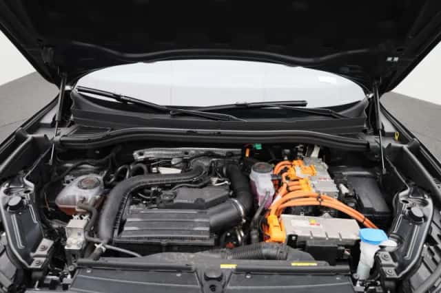 Volkswagen Tiguan (2025) thumbnail 44