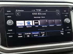 Volkswagen T-Roc (2022) thumbnail 8