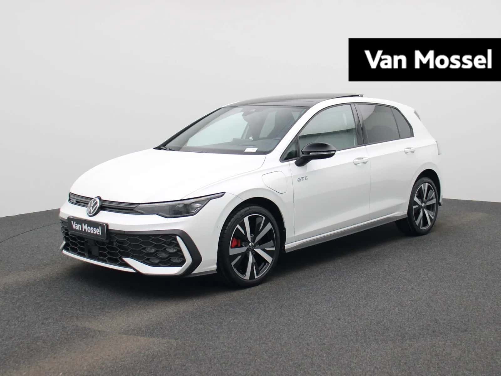 Volkswagen Golf (2025) — foto 1
