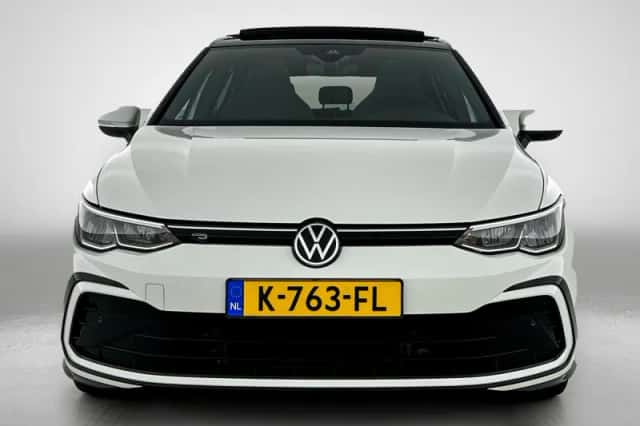 Volkswagen Golf (2021) thumbnail 5