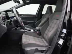 Volkswagen Golf (2024) thumbnail 11