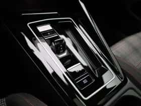 Volkswagen Golf (2024) thumbnail 23