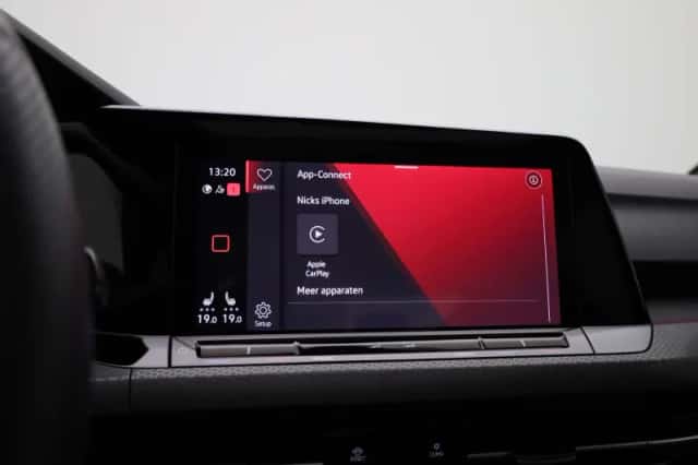 Volkswagen Golf (2024) thumbnail 31