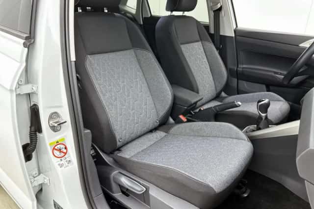 Volkswagen Polo (2024) thumbnail 37