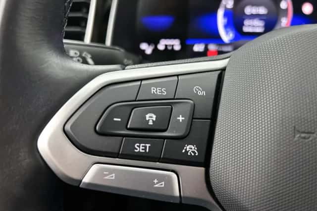 Volkswagen Polo (2024) thumbnail 6