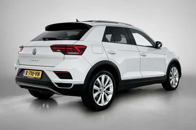 Volkswagen T-Roc (2020) thumbnail 4