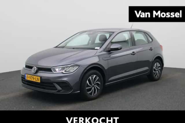 Volkswagen Polo (2022) thumbnail 1