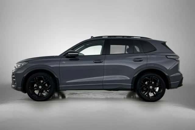 Volkswagen Tiguan (2025) thumbnail 2
