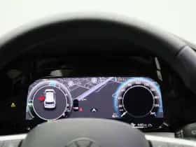 Volkswagen Golf (2025) thumbnail 8