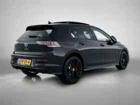 Volkswagen Golf (2024) thumbnail 4