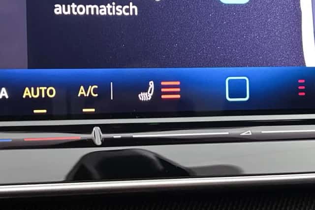 Volkswagen Golf (2024) thumbnail 8