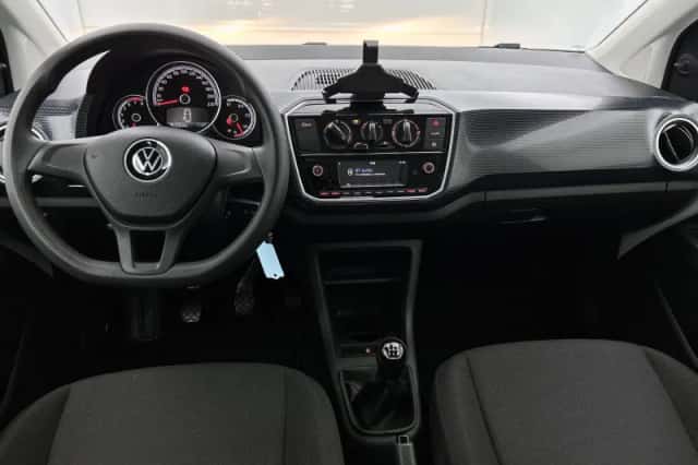 Volkswagen Up! (2020) thumbnail 20