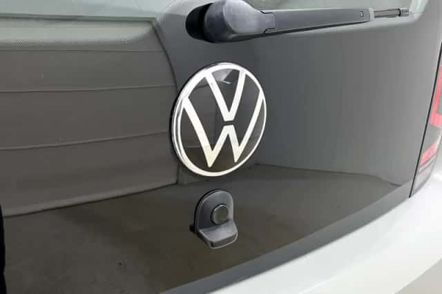 Volkswagen Up! (2020) thumbnail 21