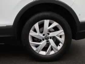 Volkswagen Tiguan (2023) thumbnail 13
