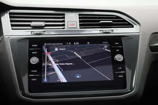 Volkswagen Tiguan (2023) thumbnail 17