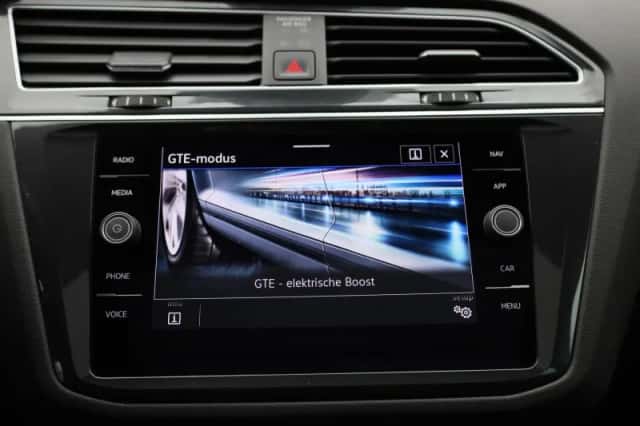 Volkswagen Tiguan (2023) thumbnail 24