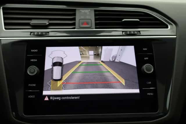 Volkswagen Tiguan (2023) thumbnail 26