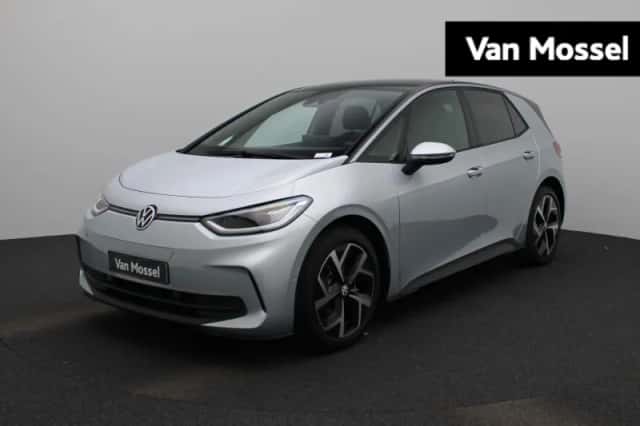 Volkswagen ID.3 (2025) thumbnail 1