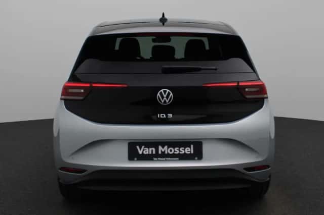 Volkswagen ID.3 (2025) thumbnail 5