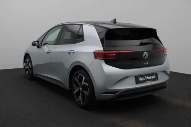Volkswagen ID.3 (2025) thumbnail 2