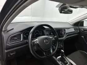 Volkswagen T-Roc (2021) thumbnail 17