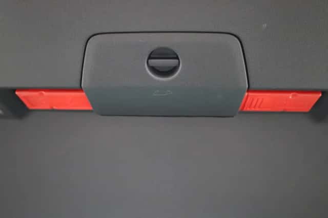 Volkswagen Tiguan (2021) thumbnail 14