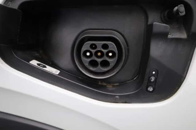Volkswagen Tiguan (2021) thumbnail 17
