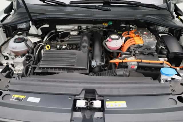 Volkswagen Tiguan (2021) thumbnail 46