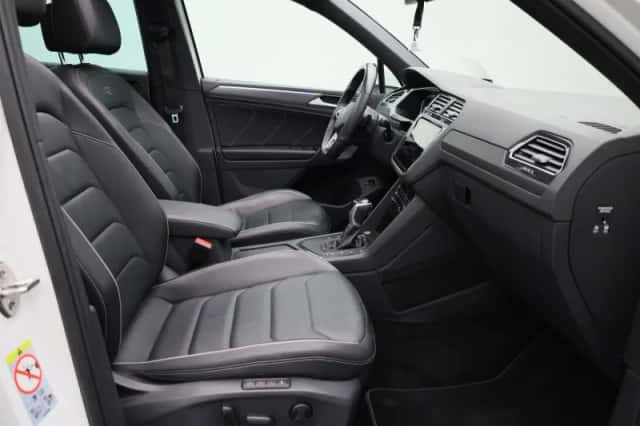 Volkswagen Tiguan (2021) thumbnail 50