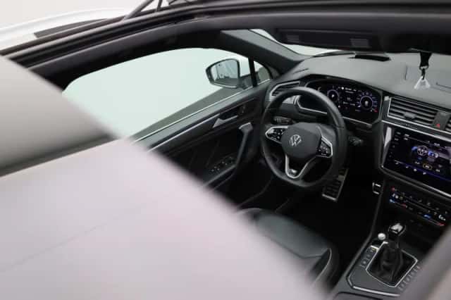 Volkswagen Tiguan (2021) thumbnail 51
