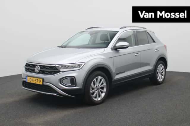 Volkswagen T-Roc (2025) thumbnail 1