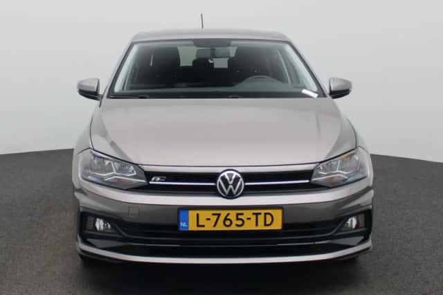 Volkswagen Polo (2021) thumbnail 3