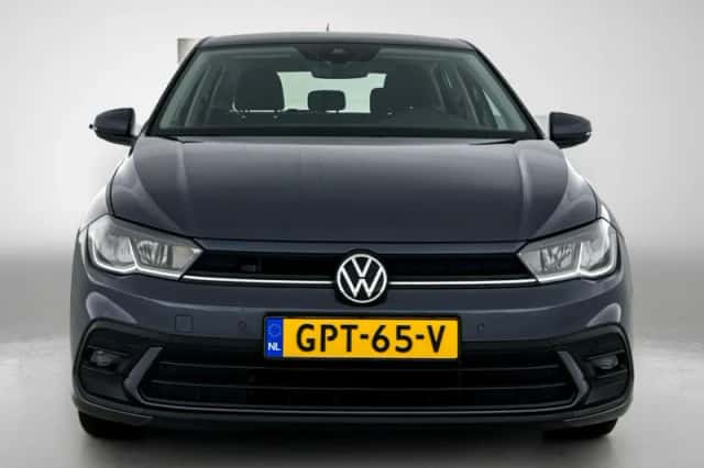 Volkswagen Polo (2022) thumbnail 4